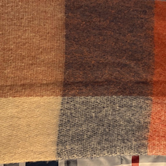 Slightly used Color Block Scarf - Picture 2 of 4